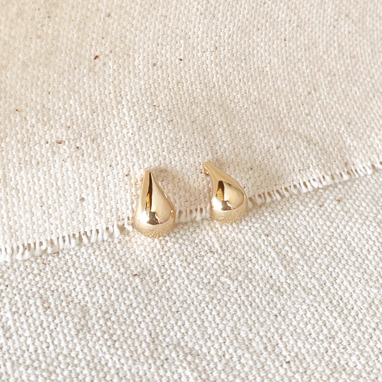 18k Gold Filled 10mm Teardrop Stud Earrings