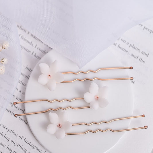 White Flower Hair Pins