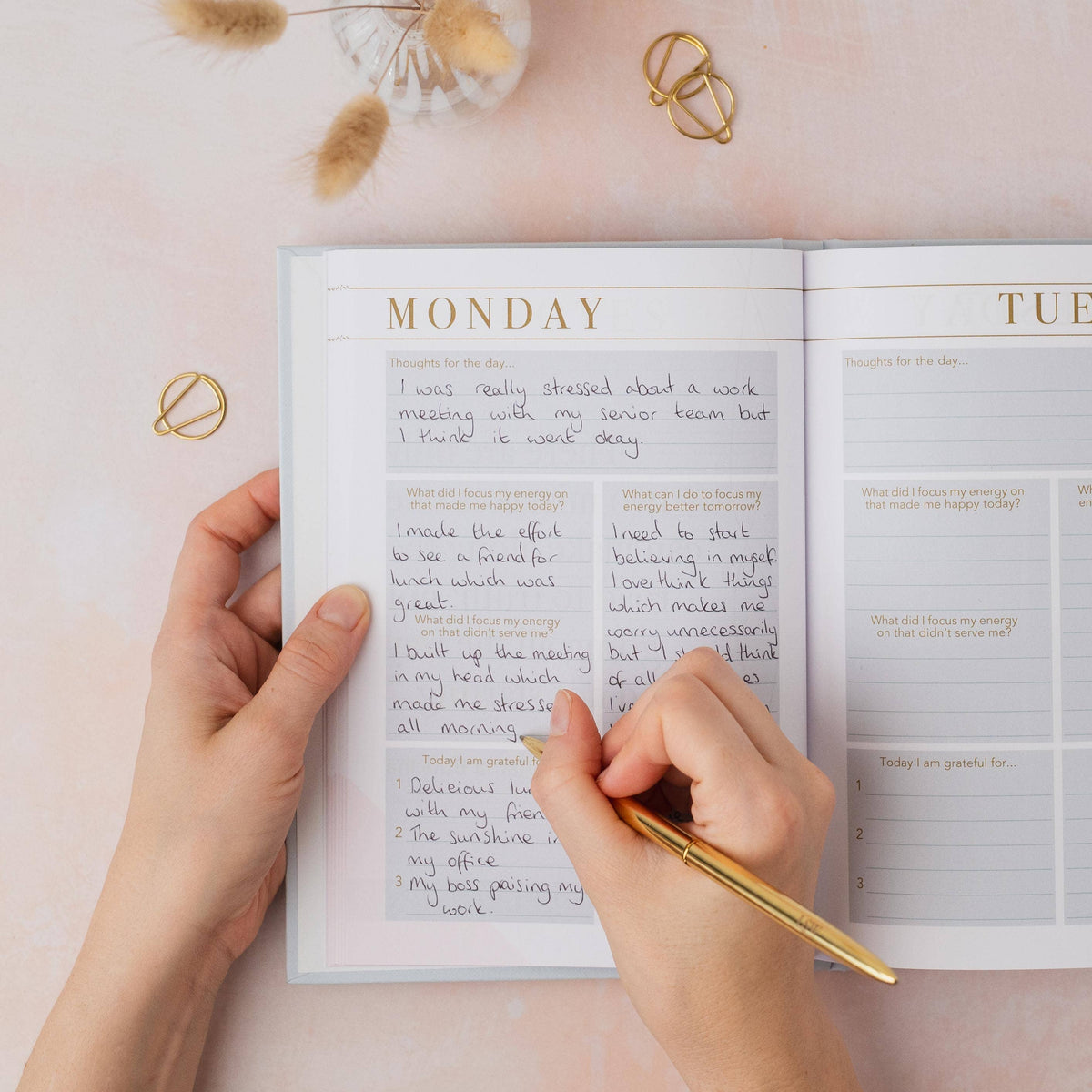 Mind Notes: Wellbeing & Gratitude Journal | Daily Self Care